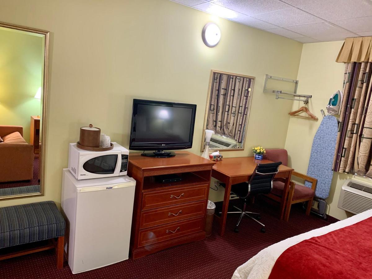 Valley Inn Motel Съдбъри Екстериор снимка