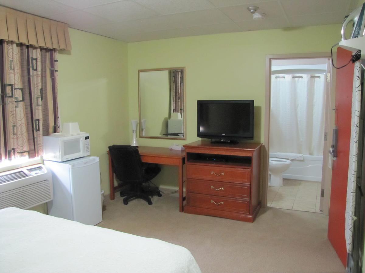 Valley Inn Motel Съдбъри Екстериор снимка